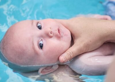 baby-learning-to-swim